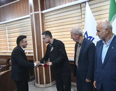تجلیل از فرزندان شهدای شاغل در دانشگاه ارومیه به مناسبت سالروز آزادسازی خرمشهر