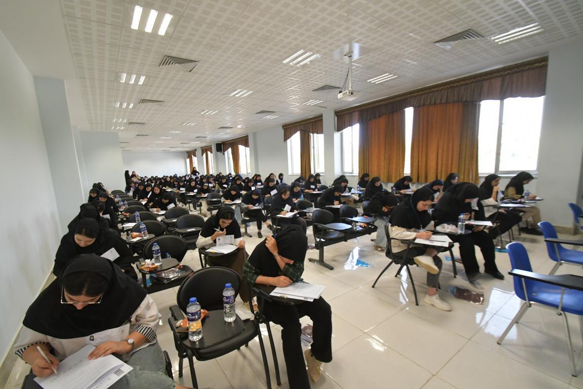 رقابت 45  هزار و 843 داوطلب آزمون سراسری در 17 شهرستان استان آذربایجان غربی
